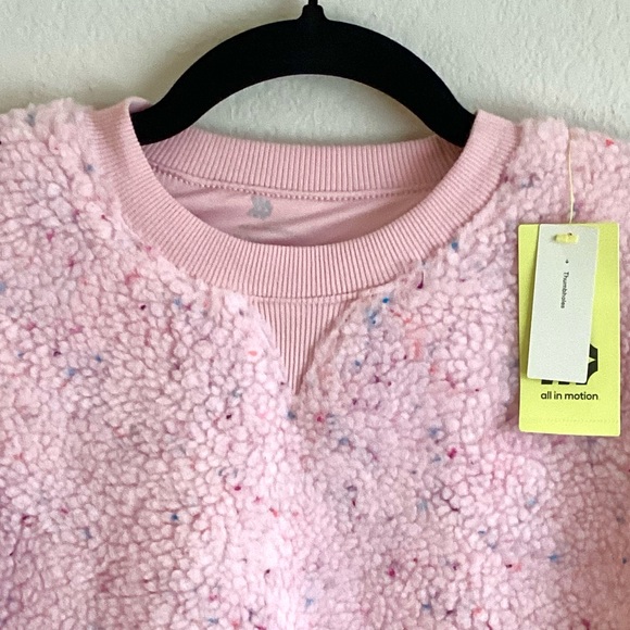 \All in Motion\ NWT Faux Shearling Pullover in Beyond Pink - Picture 5 of 16